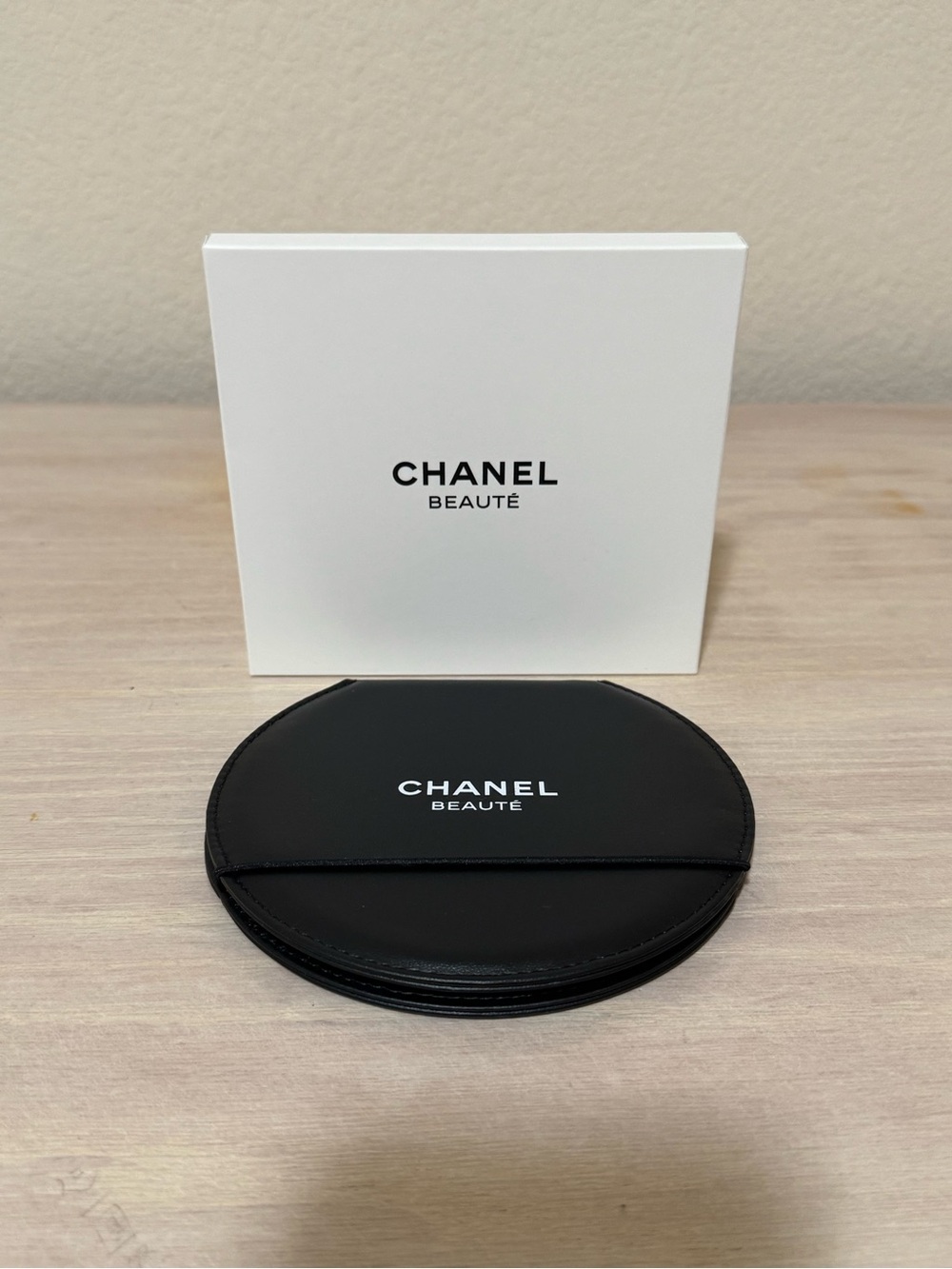 CHANEL Beauté Black & White Logo Folding Stand Compact Mirror VIP Gift - NIB